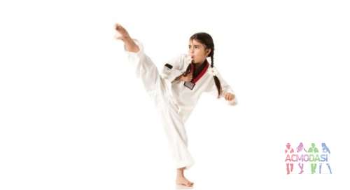 СЬЕМКА КЛИПА Маленькая мудрая девочка-воин Karate, Tae Kwon Do, Kung Fu 