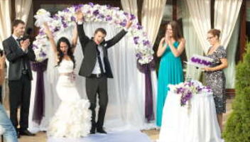 Невеста на съемку свадебного видеоролика