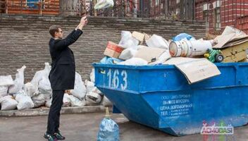 Мужчина 35-40 лет на роль прохожего, выкидывающего мусор во дворе. Новый канал