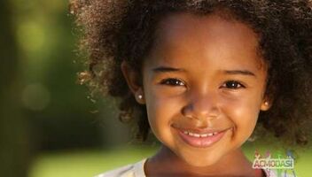 Девочка темнокожая (афроамериканка/мулатка) 4-7 лет