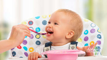 Діти 12-16 місяців для реклами дитячого харчування