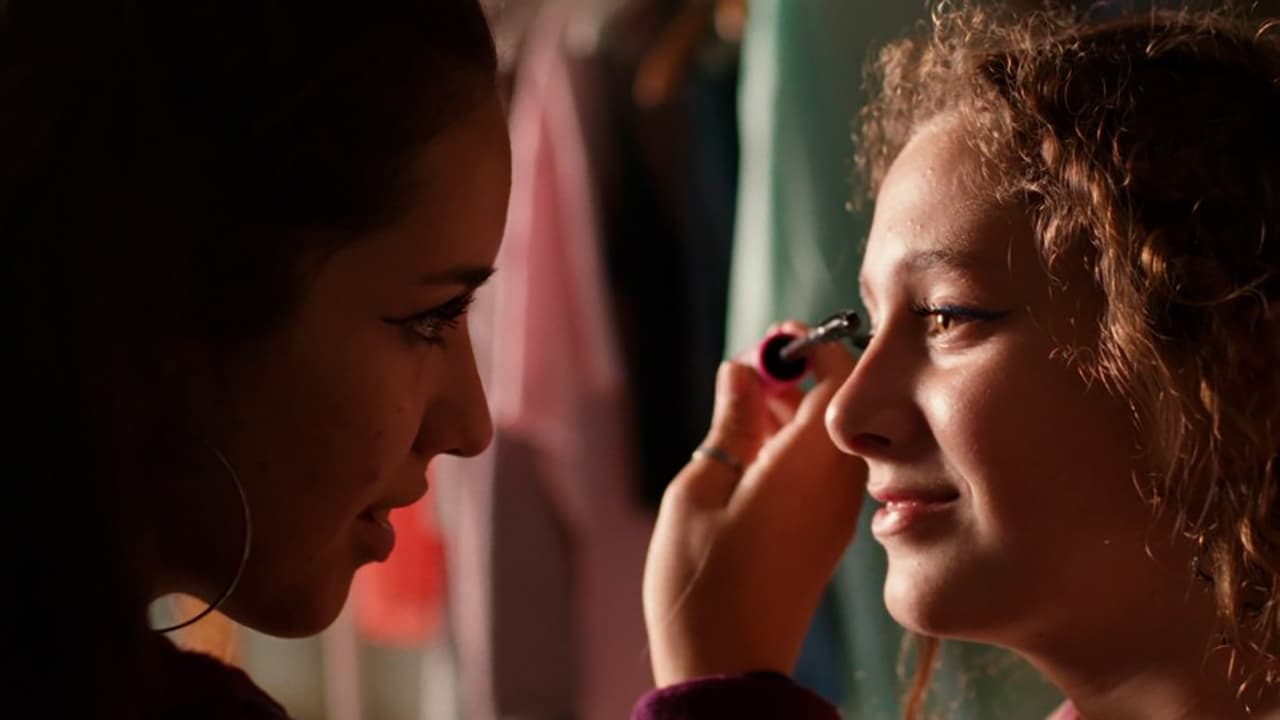 Відео до фільму A Bright Sun | Un sol radiant - Teaser internacional