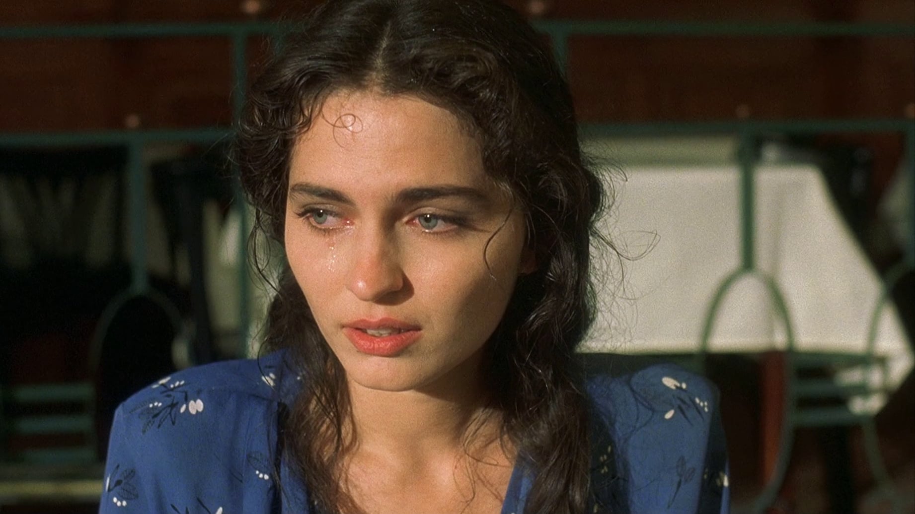 Відео до фільму Gloomy Sunday | Ein Lied von Liebe und Tod (1999) ORIGINAL DEUTSCH TRAILER