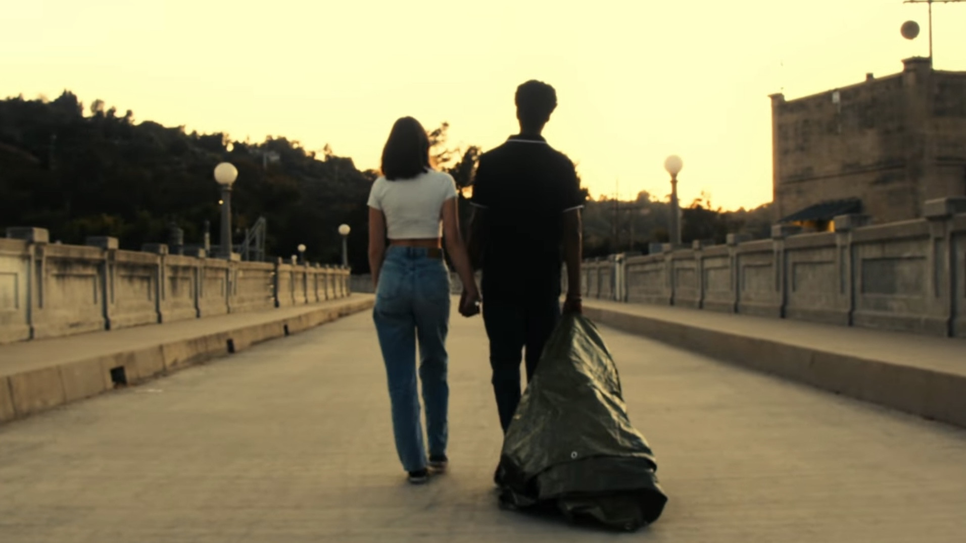 Задник до фильму"For You" #970146