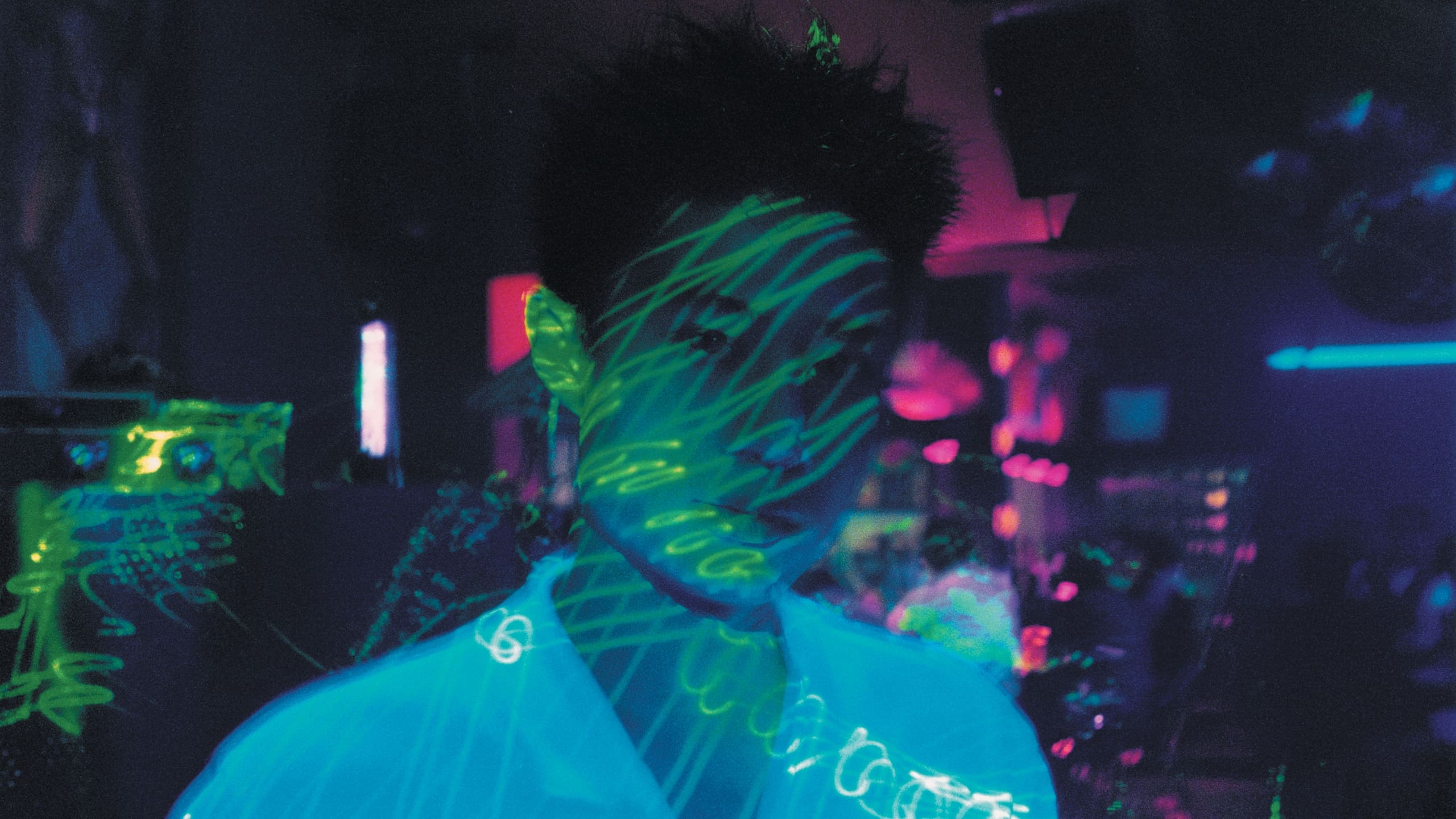 Відео до фільму Millennium Mambo | Official Re-Release Trailer