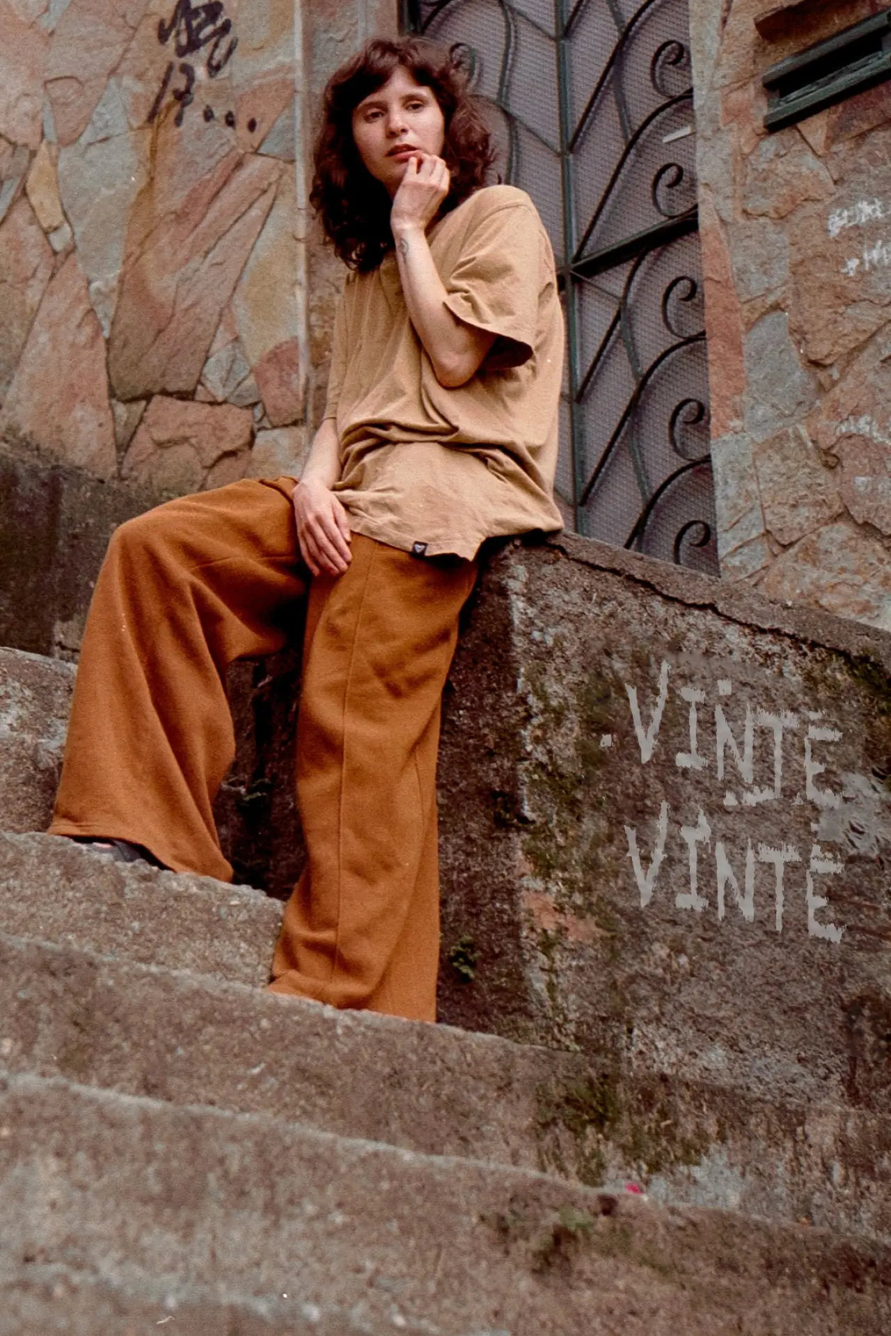 Постер до фільму "Vinte Vinte"