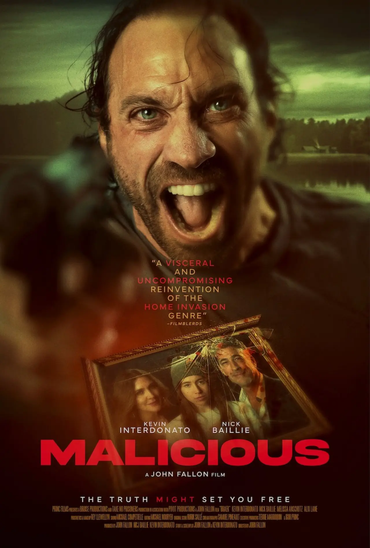 Постер до фільму "Malicious"