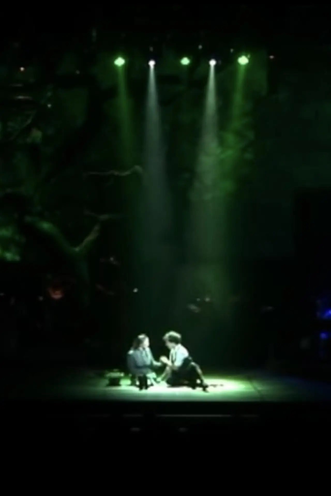 Постер до фільму "Despertar de primavera: En vivo desde el Teatro Astral"