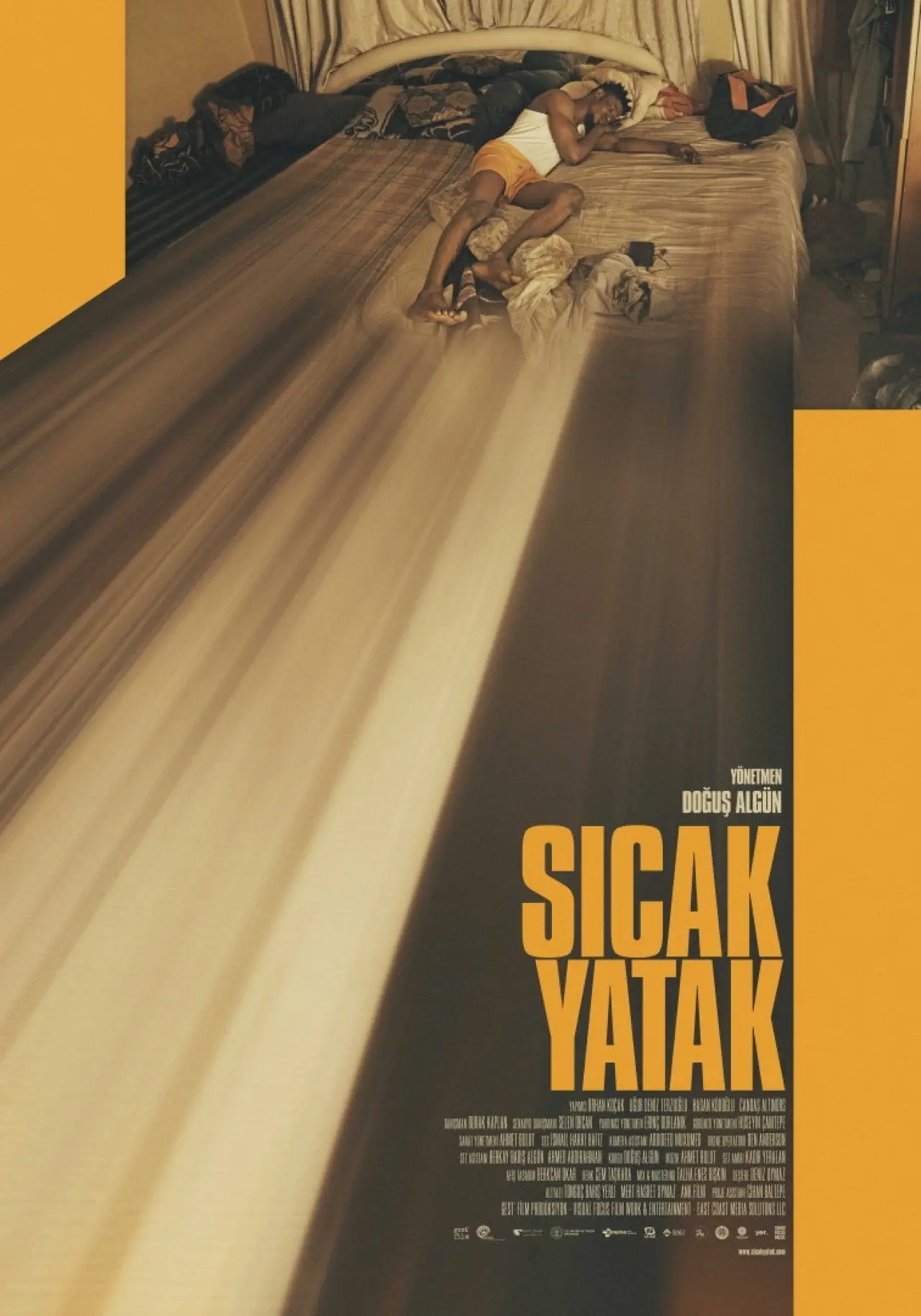 Постер до фільму "Sıcak Yatak"