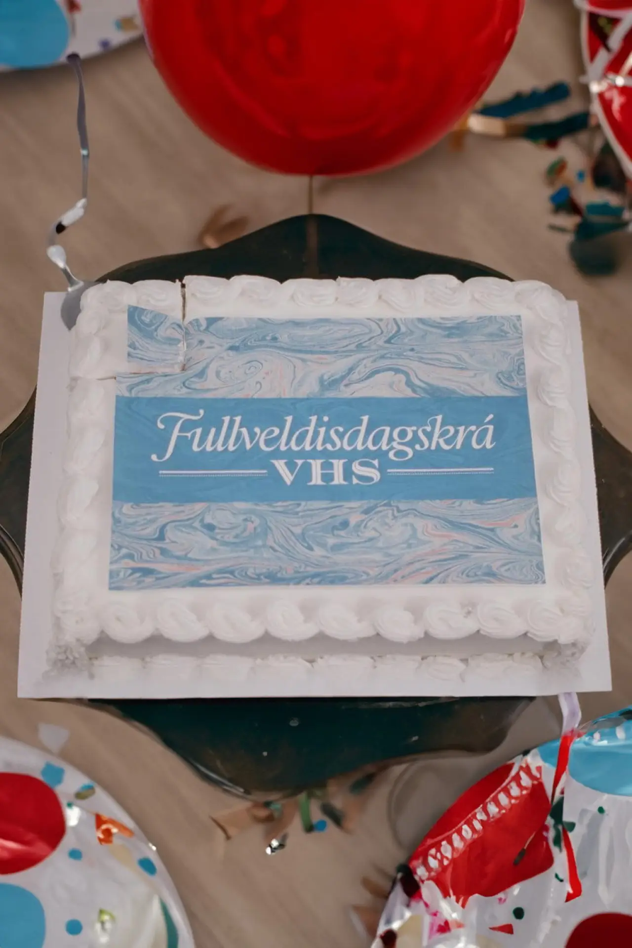 Постер до фільму "Fullveldisdagskrá VHS"