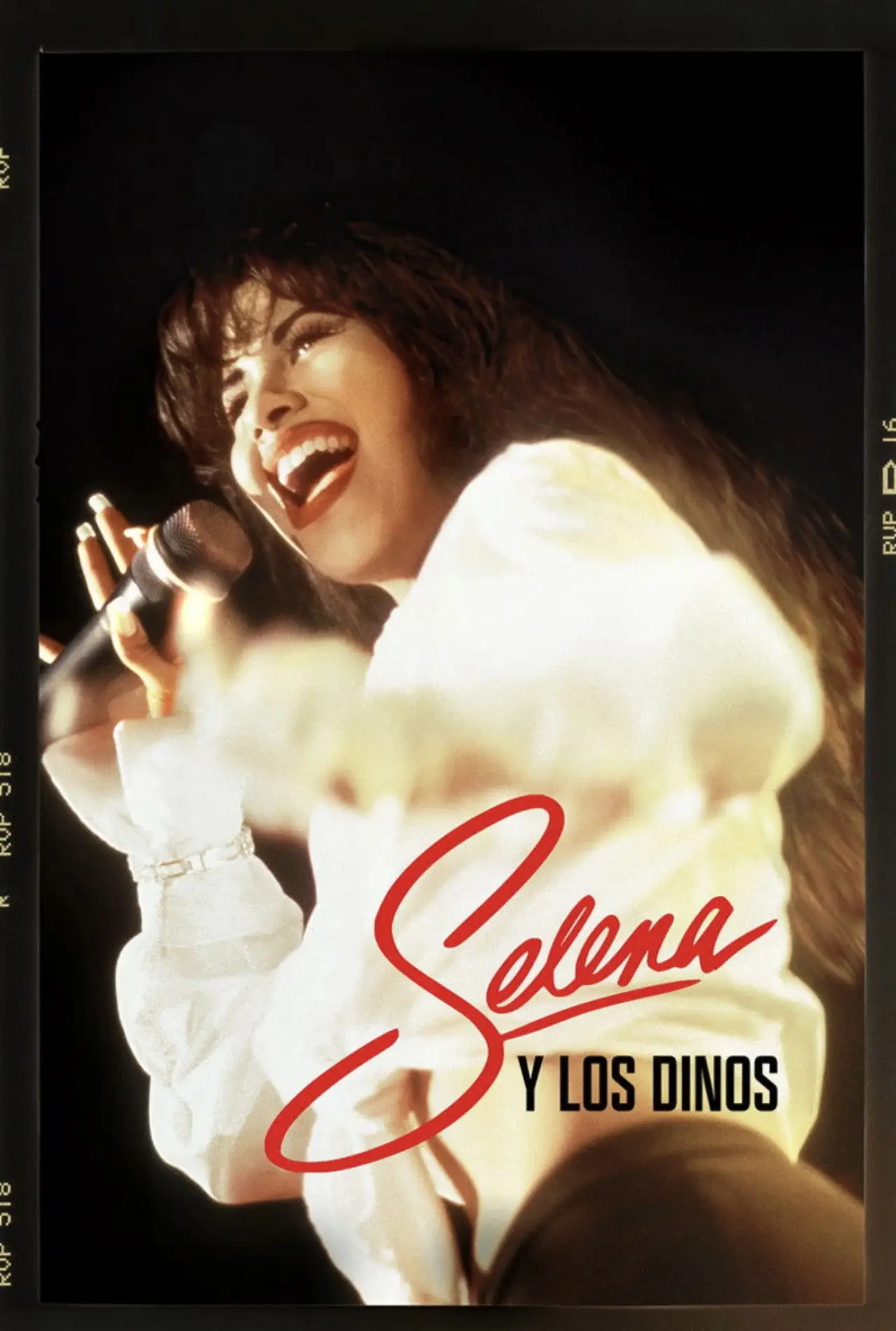 Постер до фільму "Selena y Los Dinos: A Family