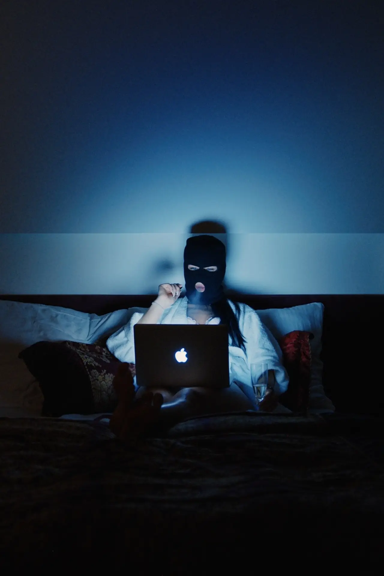 Постер до фільму "Virtuální přítelkyně"