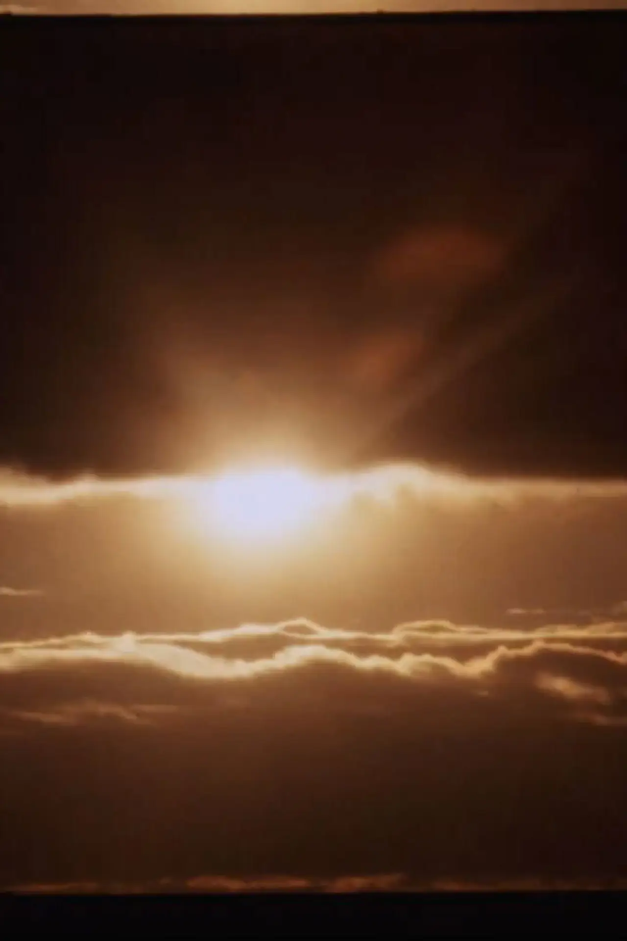 Постер до фільму "Un cielo brilliante"