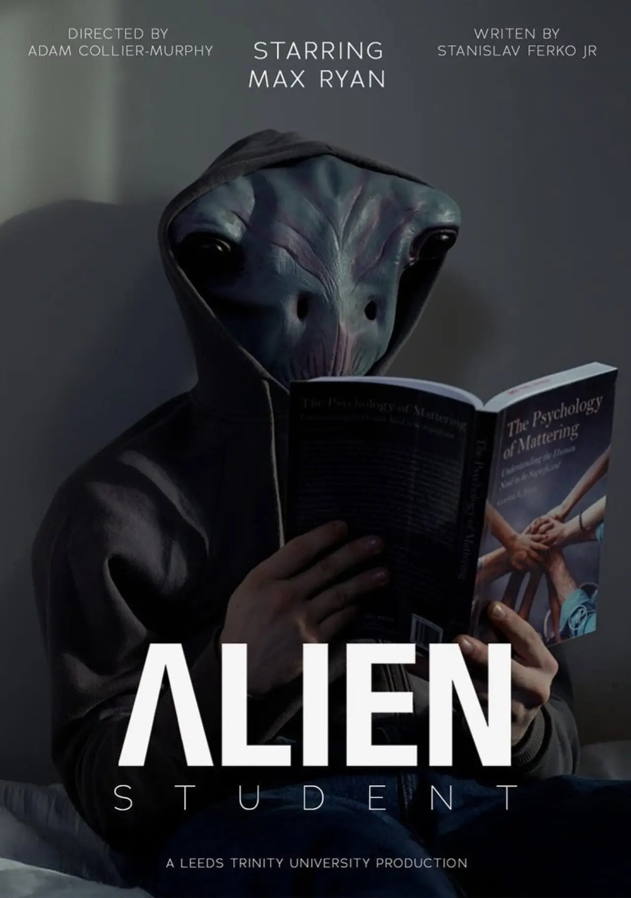 Постер до фільму "Alien Student"