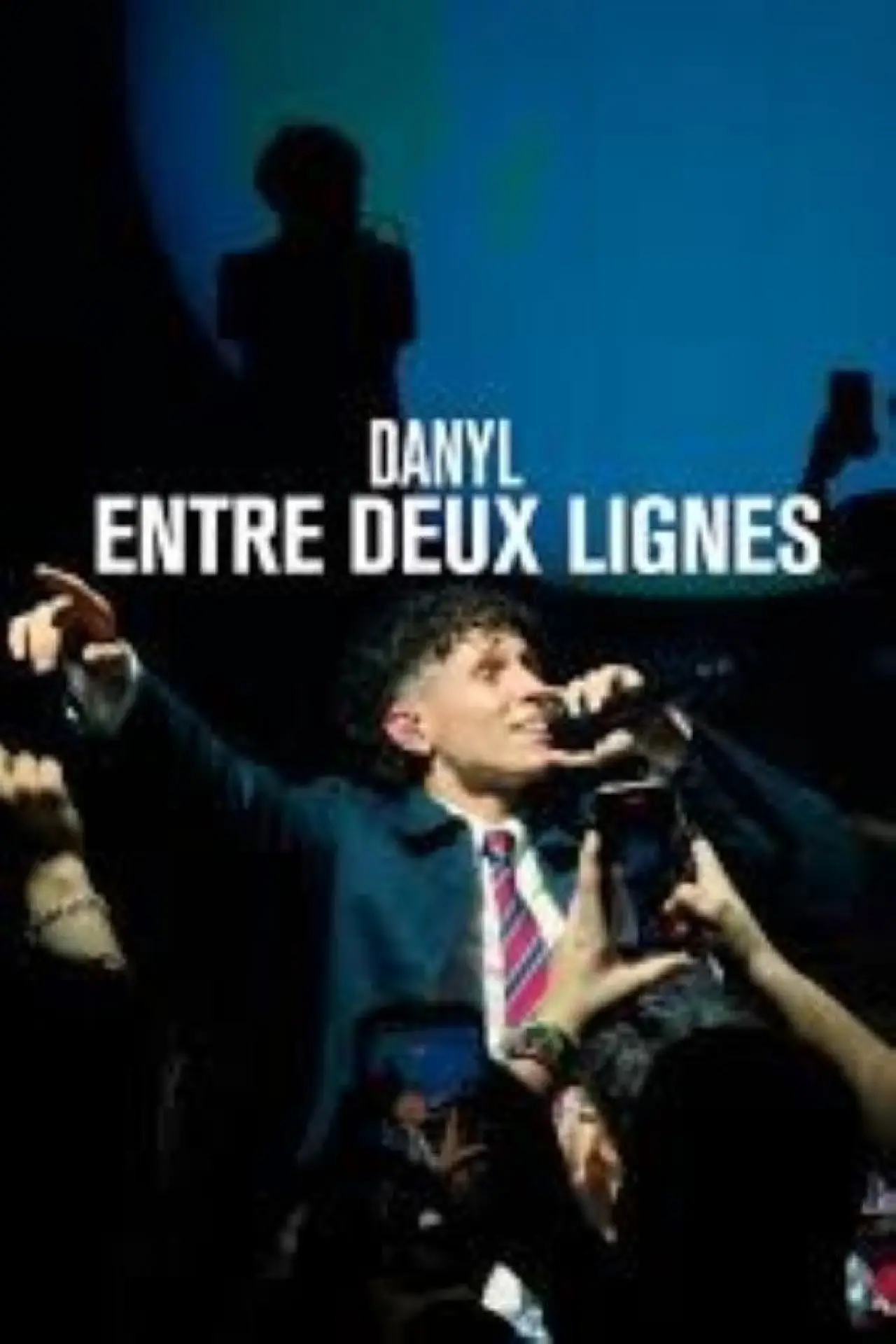 Постер до фільму "entre deux lignes"