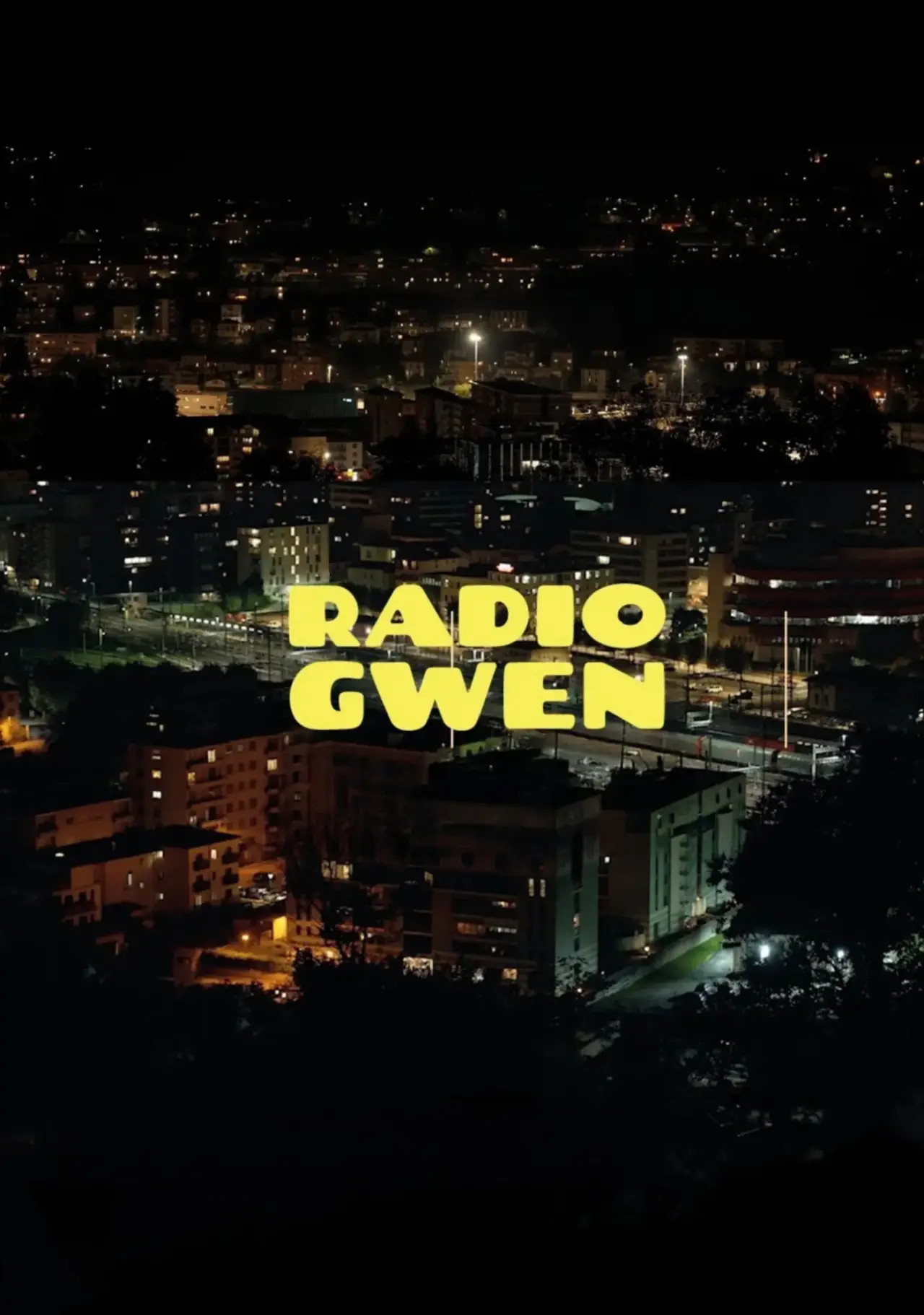 Постер до фільму "Radio Gwen"