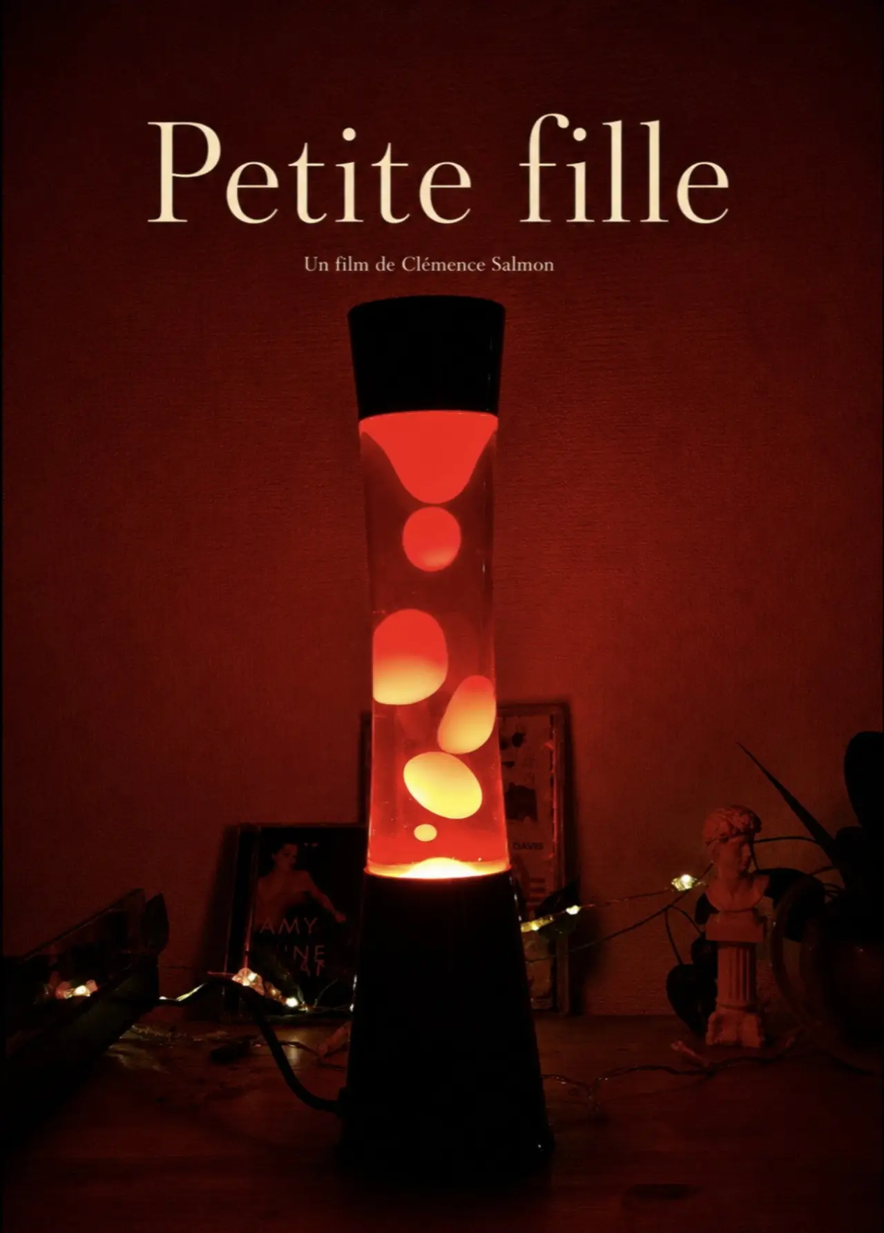 Постер до фільму "Petite fille"