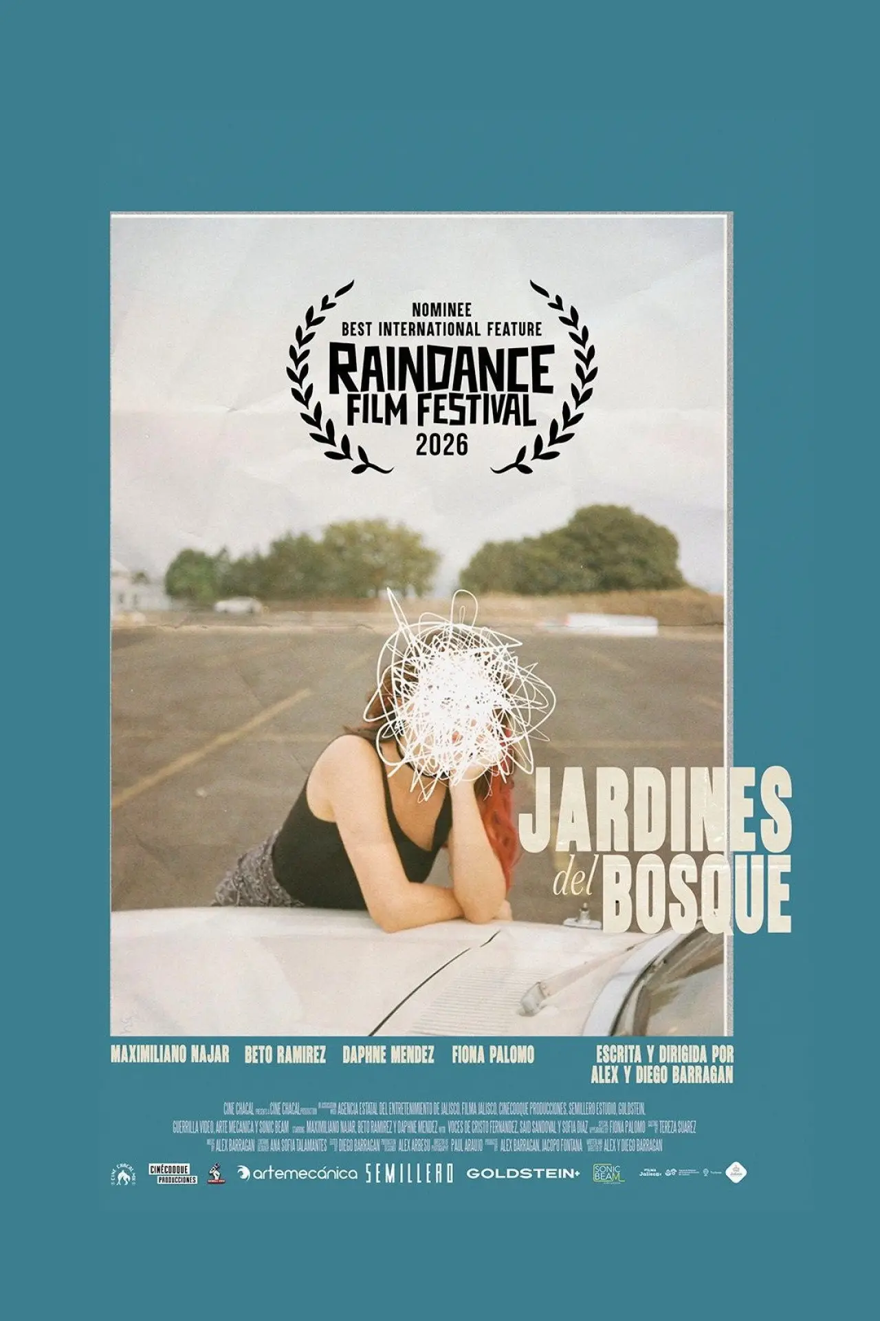 Постер до фільму "Jardines Del Bosque"