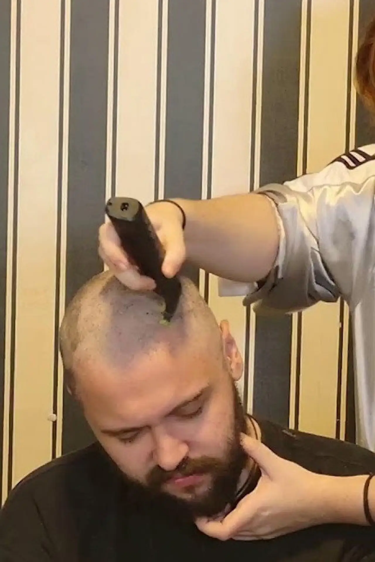 Постер до фільму "Carteiro Cósmico Raspando o Cabelo"