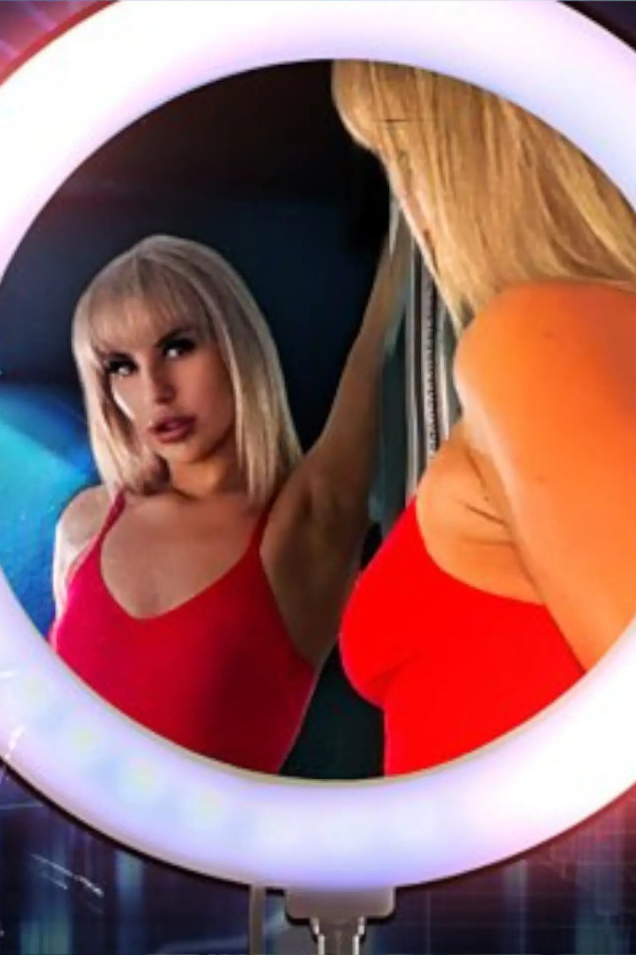 Постер до фільму "OnlyFans: Inside the Machine"