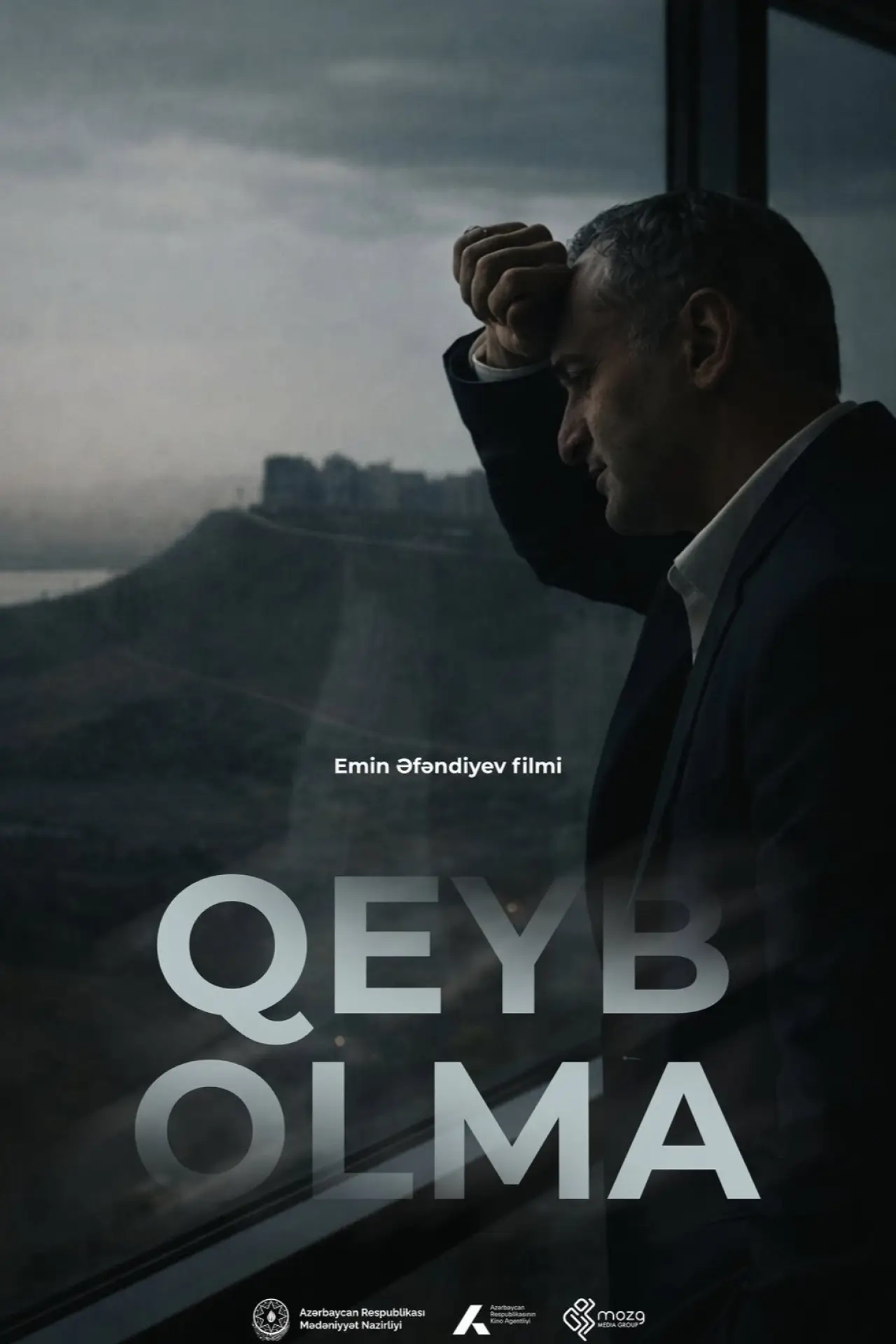 Постер до фільму "Qeyb Olma"