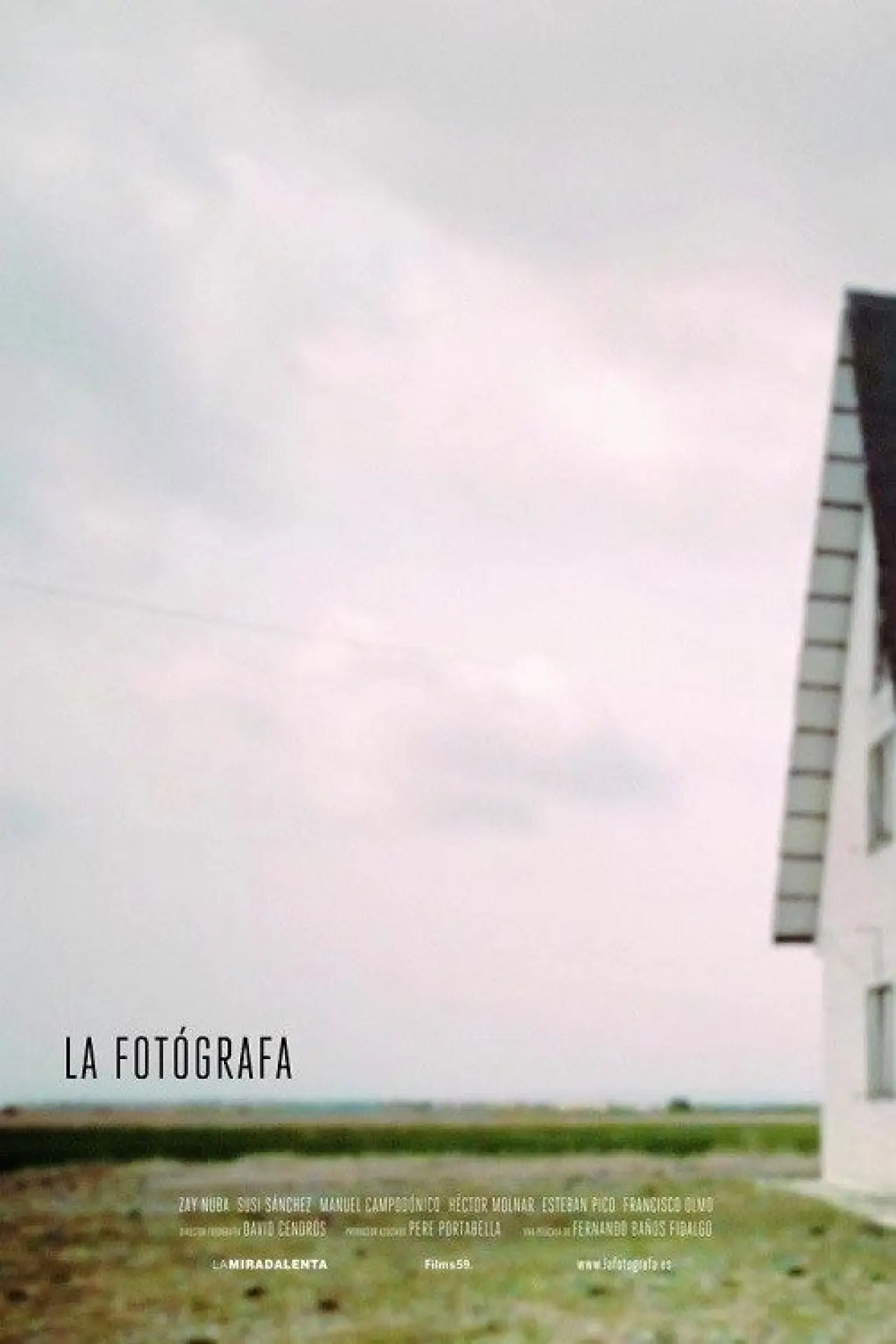 Постер до фільму "La fotógrafa"