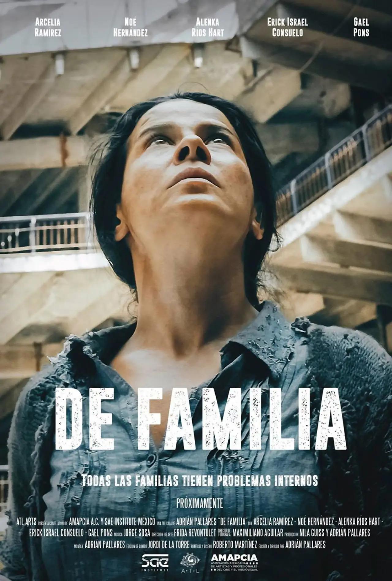 Постер до фільму "De Familia"