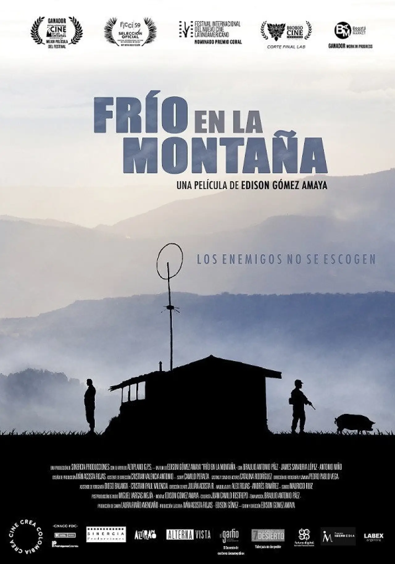 Постер до фільму "Frío en la montaña"