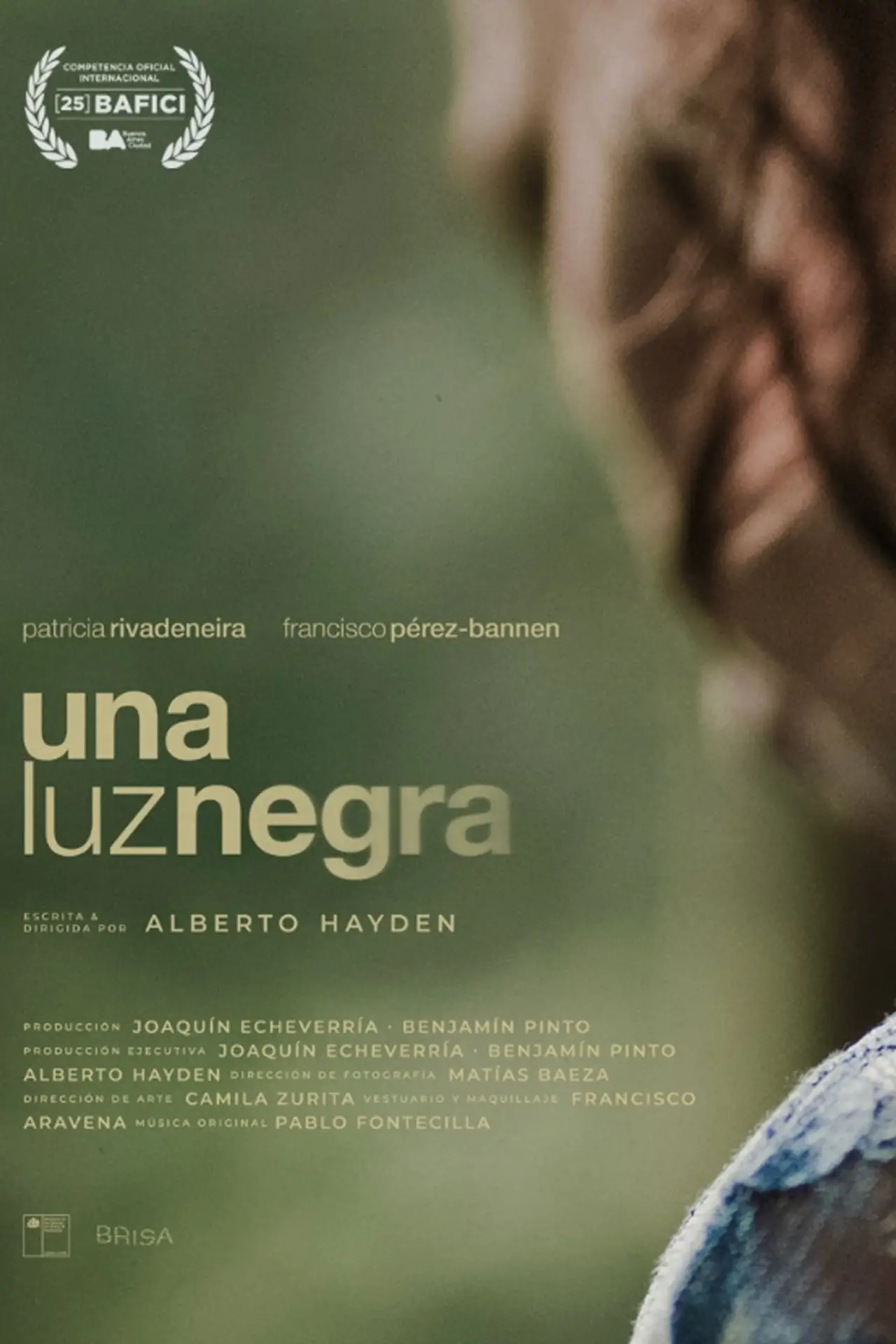 Постер до фільму "Una luz negra"
