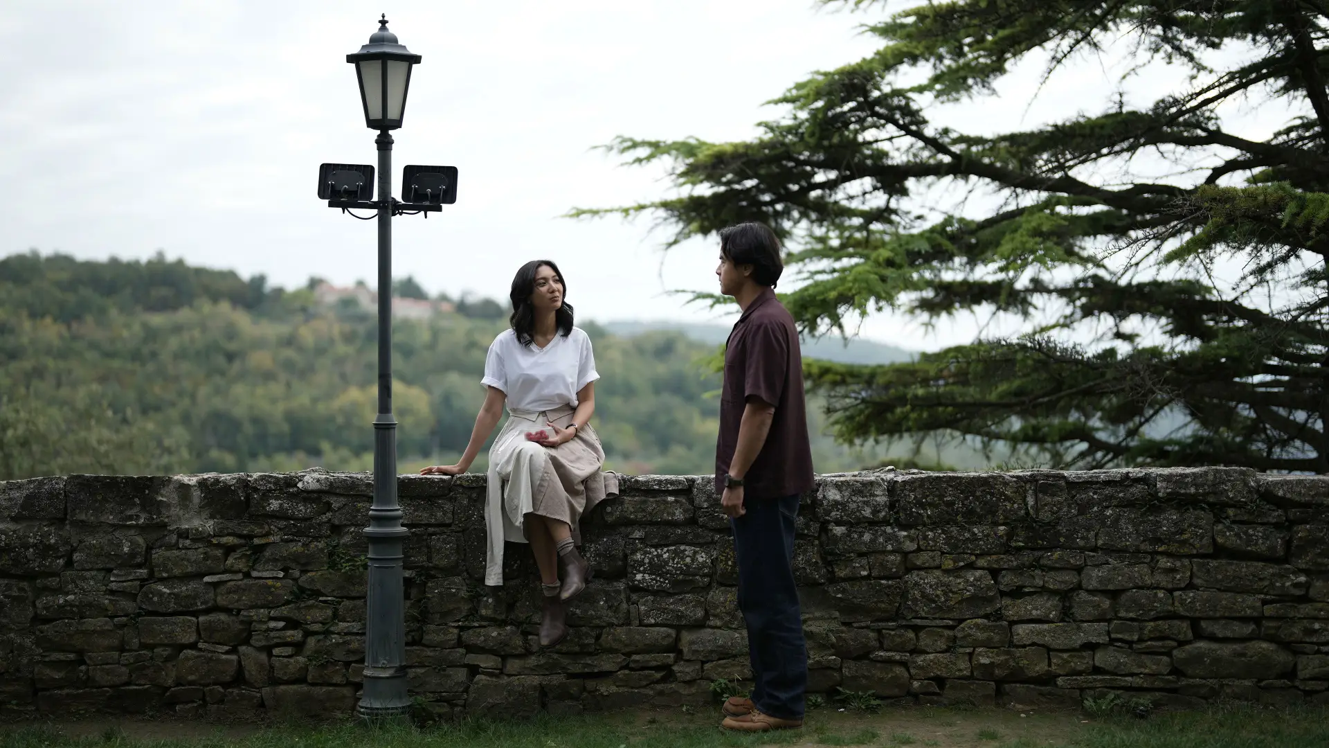 Відео до фільму Sore: Istri Dari Masa Depan | Sore: A Wife from the Future - Trailer | IFFR 2026