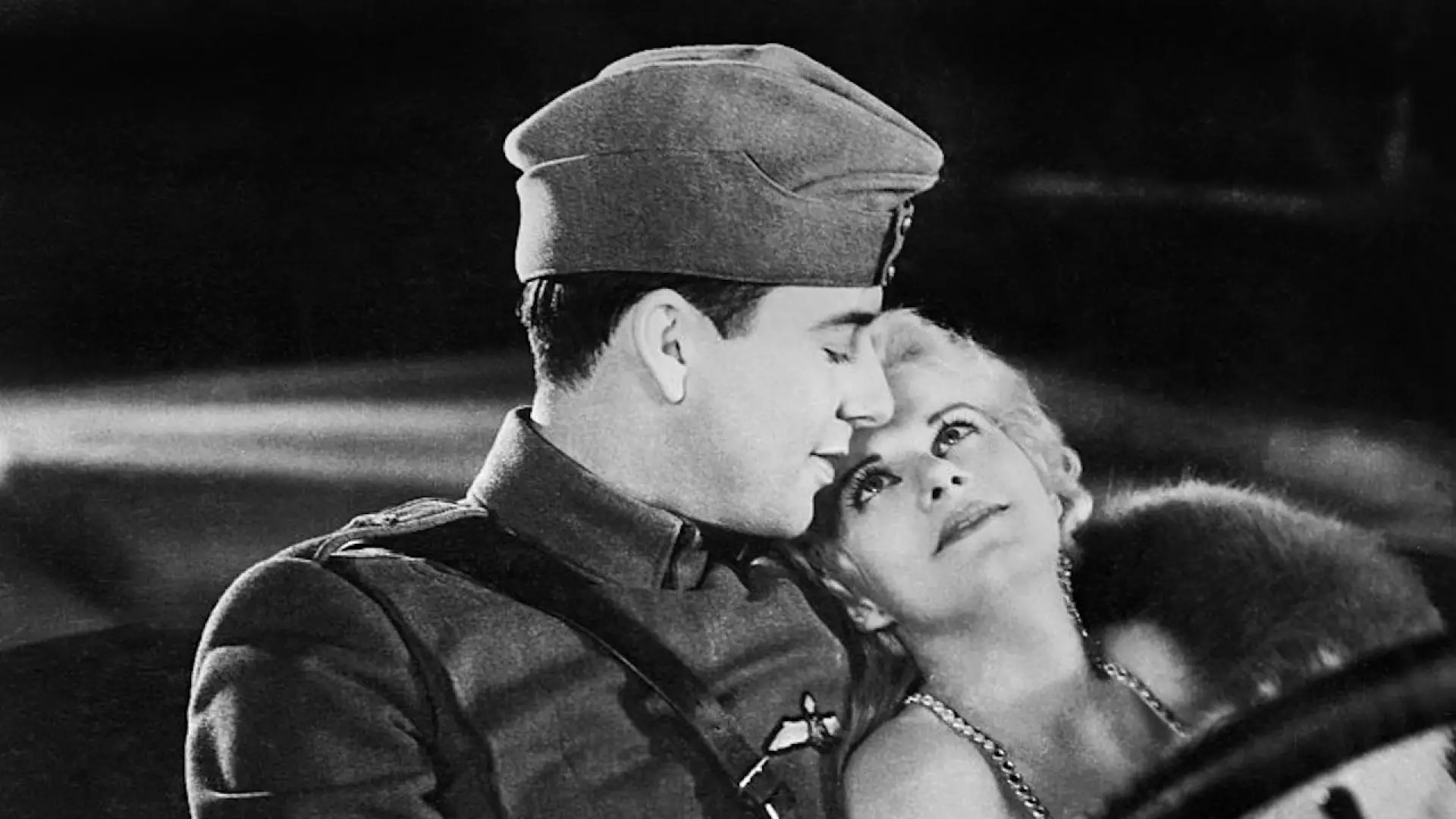 Відео до фільму Ангели пекла — Hell's Angels 1930 Re-Release Trailer