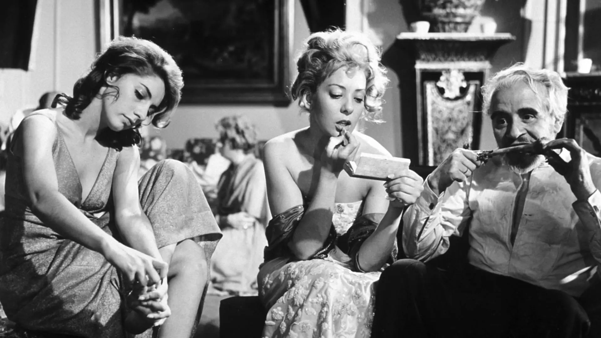 Відео до фільму Ангел-винищувач — The Exterminating Angel (1962) ORIGINAL TRAILER [HD 1080p]