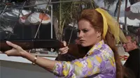 Задник до фильму"007: Кульова блискавка" #549445