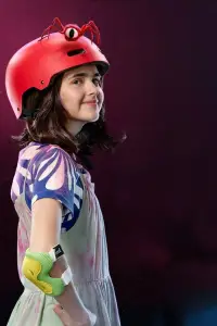 Постер до фильму"Ескіз" #565920