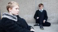 Задник до фильму"Не здавайся" #796123