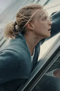 Постер до фильму"Поза юрисдикцією" #597759