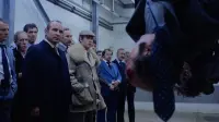 Задник до фильму"Довга Страсна п