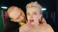 Задник до фильму"Я, Ніна" #796806