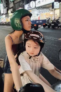 Постер до фильму"Ліворука" #527252