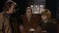 Задник до фильму"Мегрэ и человек на скамейке" #838637