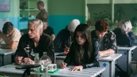 Задник до фильму"1000 дешевых зажигалок" #840150
