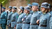 Задник до фильму"Звичайні люди" #782650