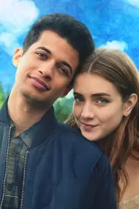 Постер до фильму"Привіт, бувай і все, що між ними" #957092