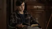 Задник до фильму"Телефон містера Герріґена" #333694