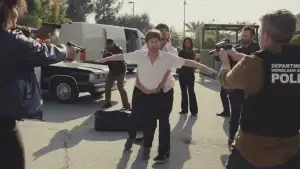 Задник до фильму"Busboys" #818262