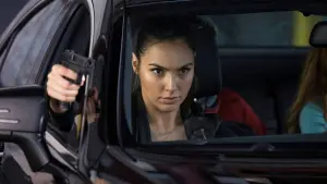 Задник до фильму"Встигнути за Джонсами" #385121