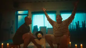 Задник до фильму"Tiba Tiba Setan" #775635