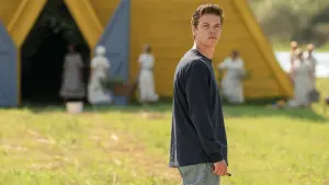 Задник до фильму"Сонцестояння" #235158