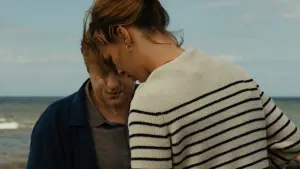 Задник до фильму"Полум’яне небо" #192481