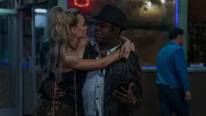 Задник до фильму"Перспективна дівчина" #215076